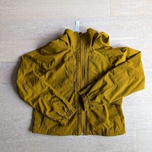 Lululemon Always Effortless Jacket size 2